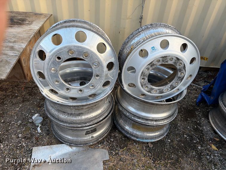 image for item MQ9163 (10) truck tractor wheels