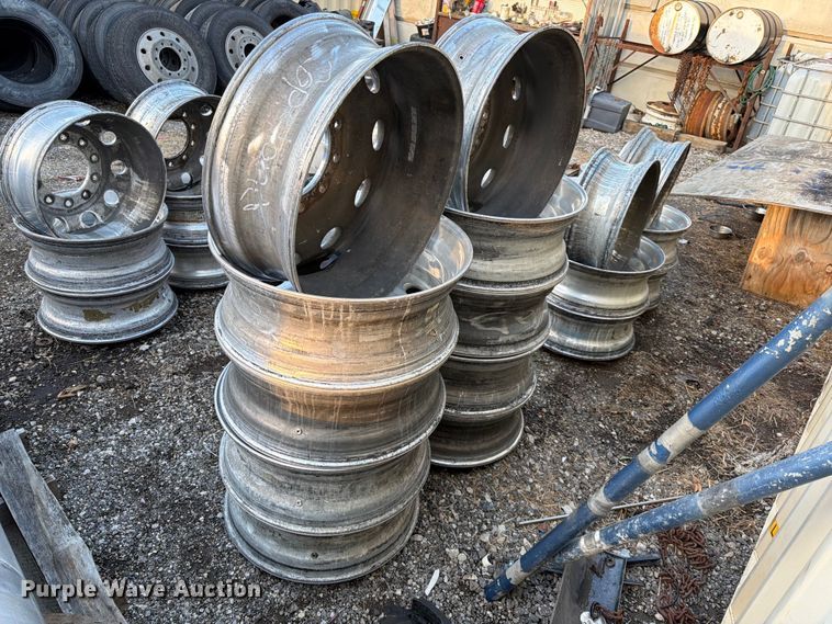 image for item MQ9166 (10) truck tractor wheels