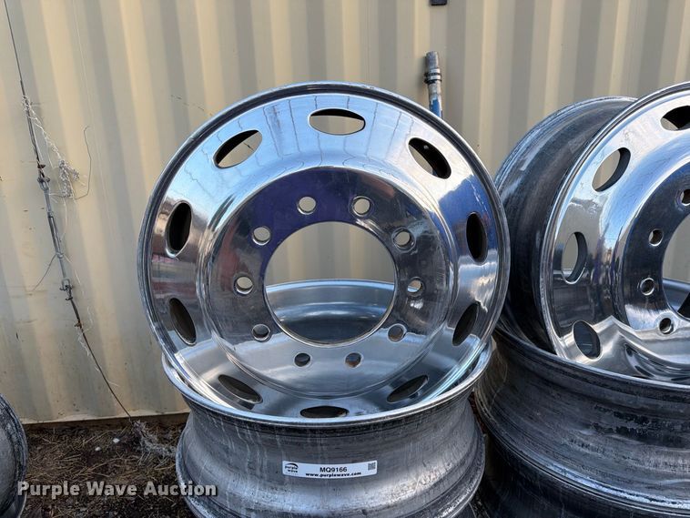 image for item MQ9166 (10) truck tractor wheels