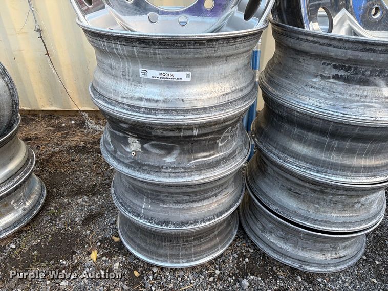 image for item MQ9166 (10) truck tractor wheels
