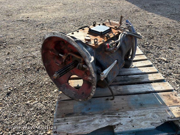 image for item MQ9168 Eaton Fuller transmission