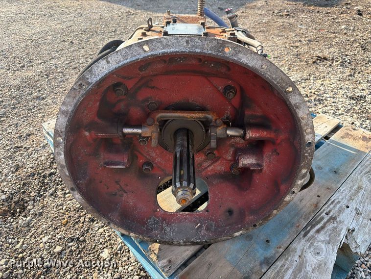 image for item MQ9168 Eaton Fuller transmission