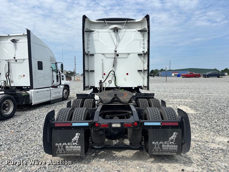 image for item YA3396 2023 Mack Anthem semi truck