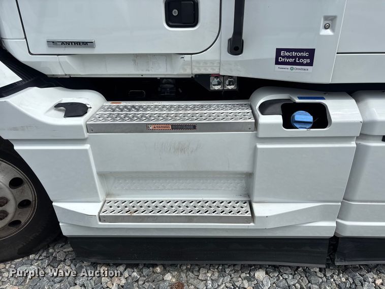 image for item YA3396 2023 Mack Anthem semi truck