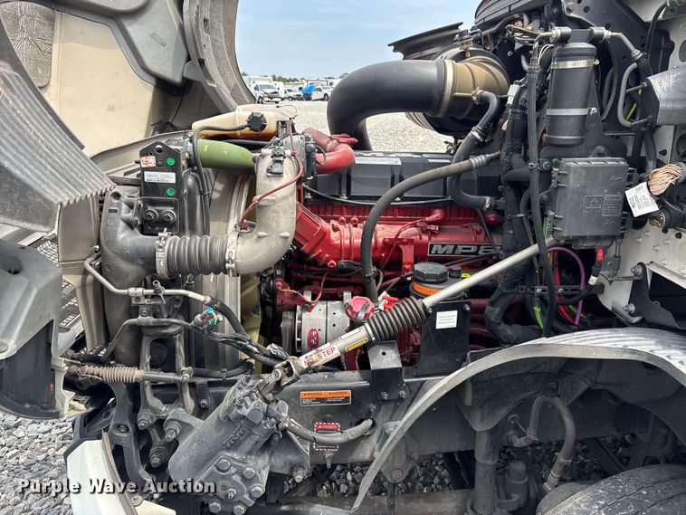 image for item YA3396 2023 Mack Anthem semi truck