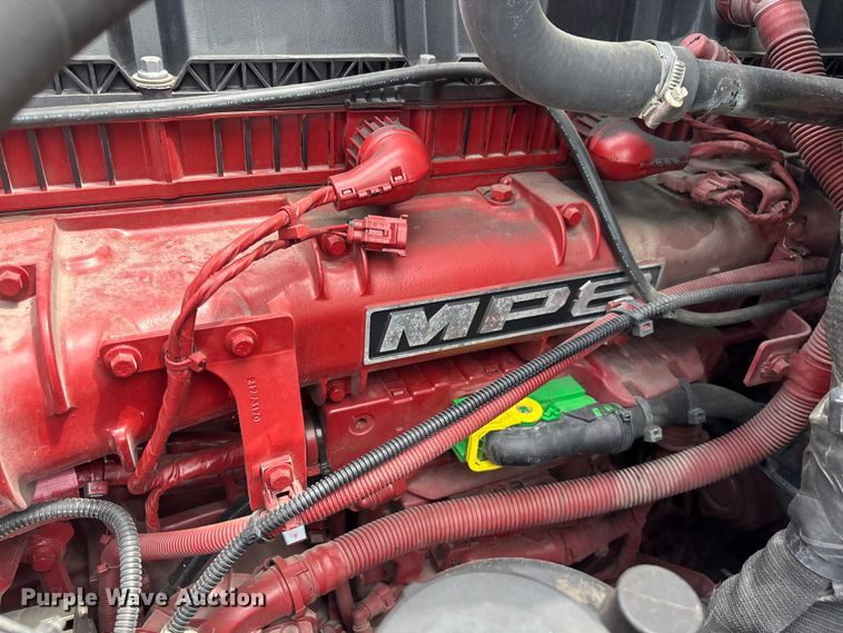 image for item YA3396 2023 Mack Anthem semi truck