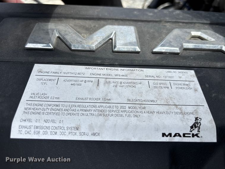 image for item YA3396 2023 Mack Anthem semi truck