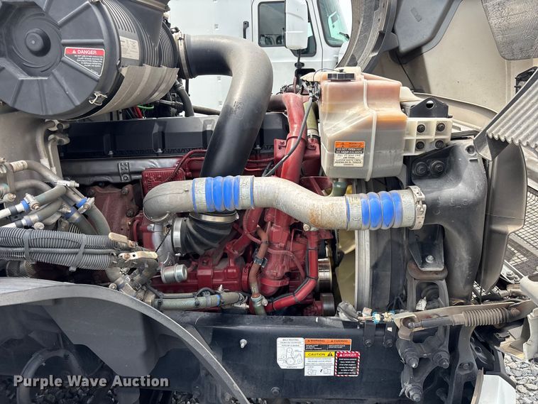 image for item YA3396 2023 Mack Anthem semi truck