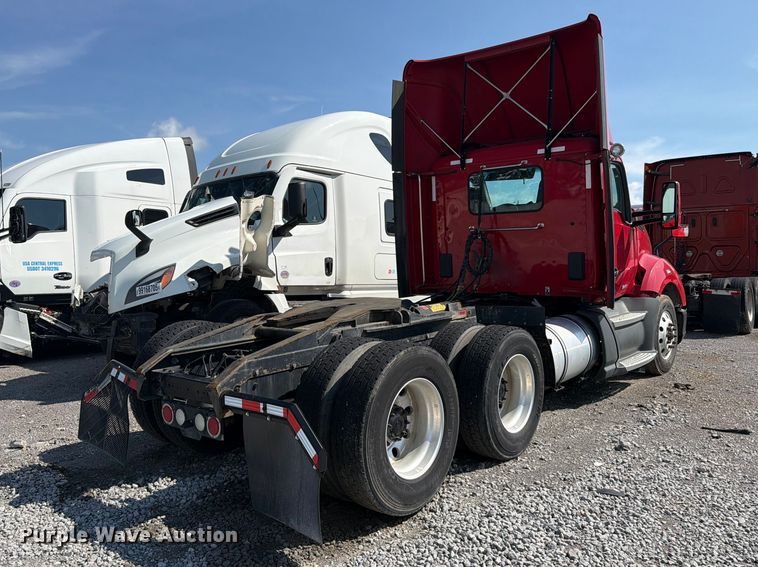 image for item YA3406 2019 Kenworth T680 semi truck