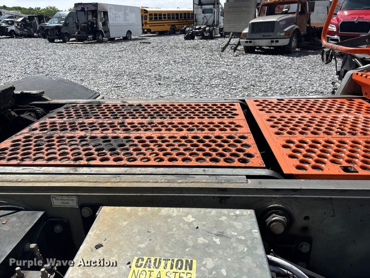image for item YA3411 2019 Tico Spotter yard truck