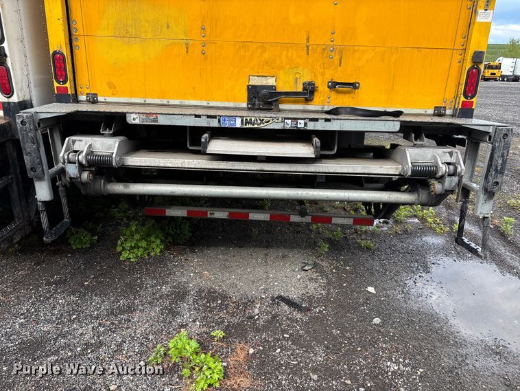 image for item YA3449 2018 Freightliner Business Class M2 box truck