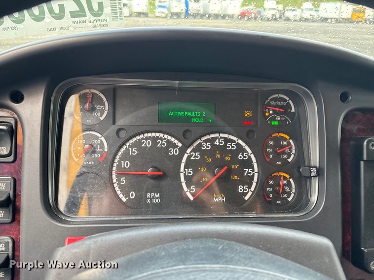 image for item YA3449 2018 Freightliner Business Class M2 box truck