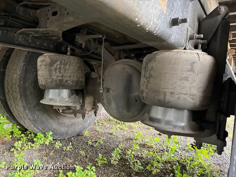 image for item YA3449 2018 Freightliner Business Class M2 box truck