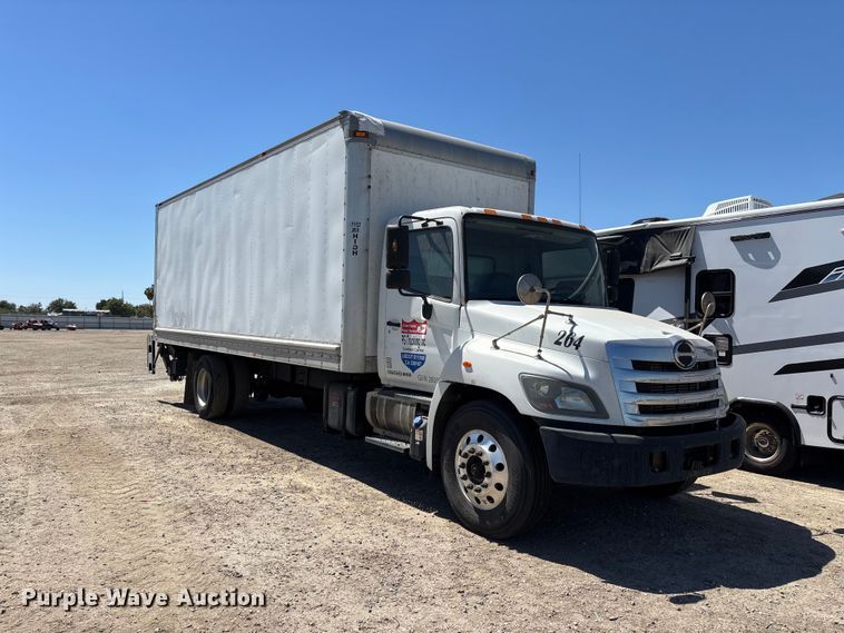 image for item YA3609 2016 Hino 268 box truck
