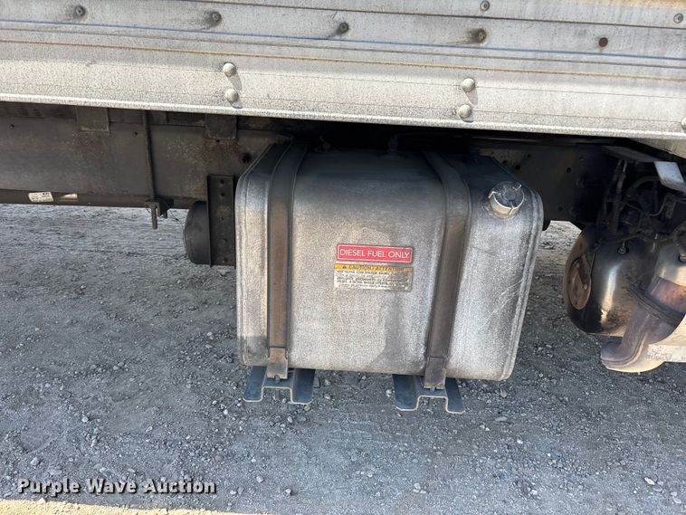 image for item YA3609 2016 Hino 268 box truck