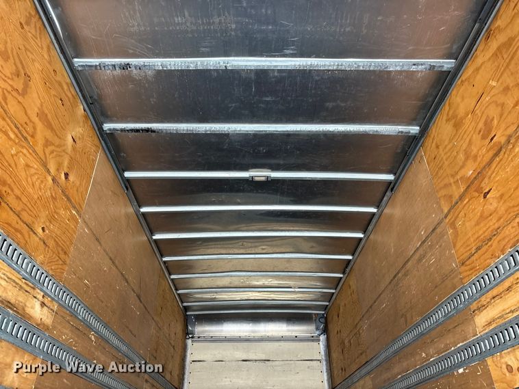 image for item YA3609 2016 Hino 268 box truck