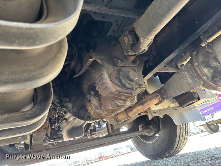 image for item YA3609 2016 Hino 268 box truck