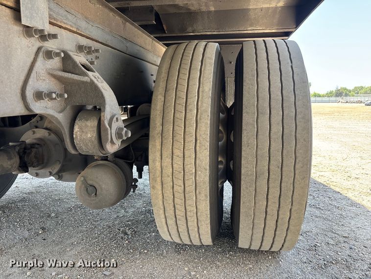 image for item YA3609 2016 Hino 268 box truck