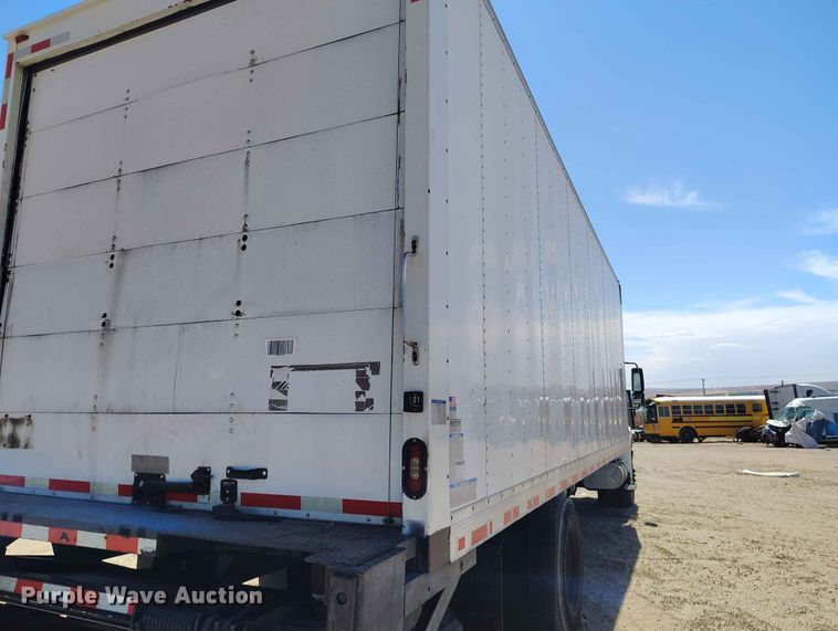 image for item YA3743 2018 International 4300  box truck