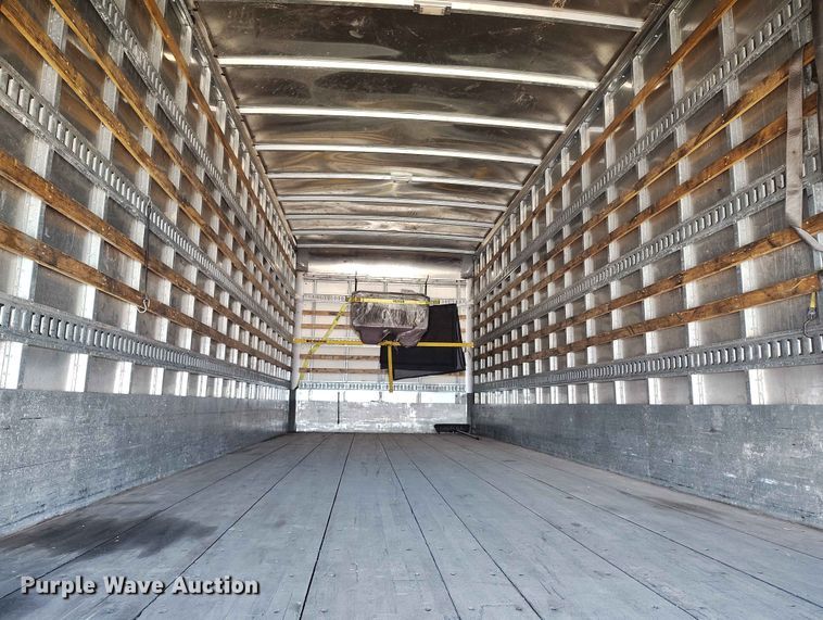 image for item YA3743 2018 International 4300  box truck