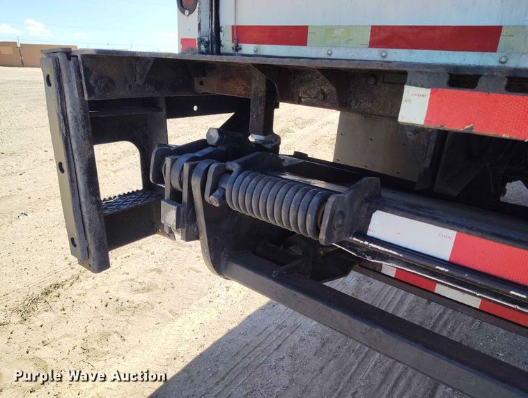 image for item YA3743 2018 International 4300  box truck