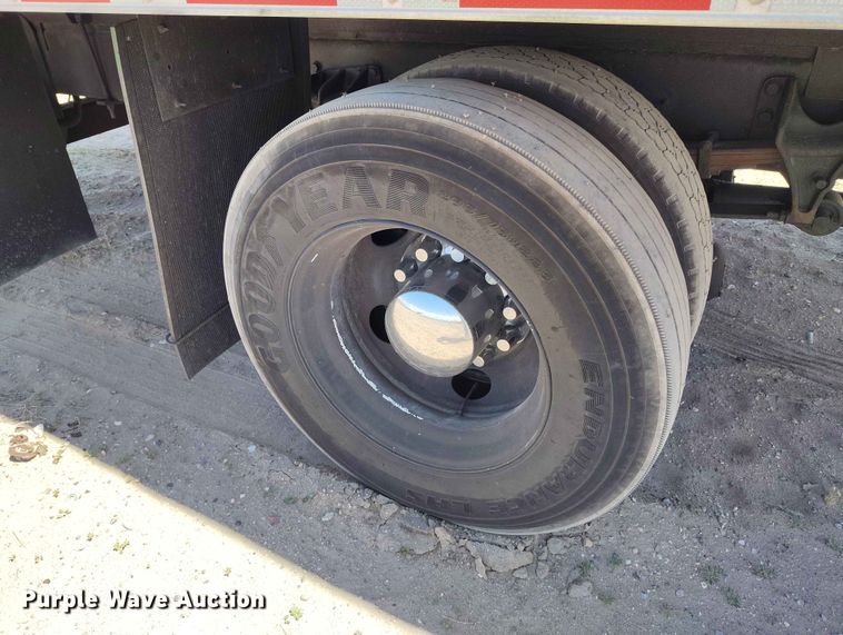 image for item YA3743 2018 International 4300  box truck