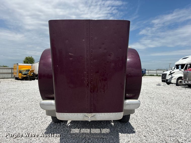 image for item YA3807 2008 Peterbilt 389 semi truck