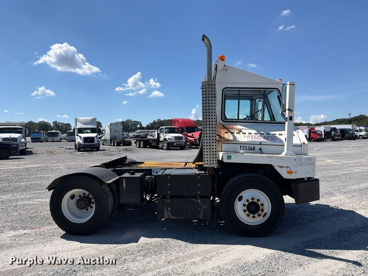 image for item YA3864 2014 Kalmar Ottawa yard truck