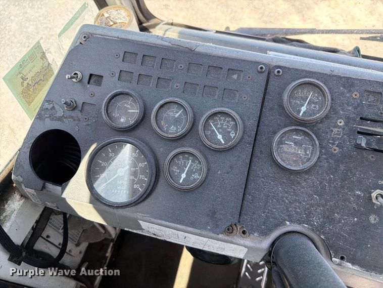 image for item YA3864 2014 Kalmar Ottawa yard truck