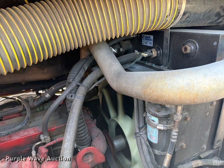 image for item YA3864 2014 Kalmar Ottawa yard truck