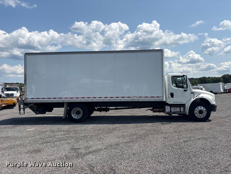 image for item YA3925 2020 Freightliner Business Class M2 box truck