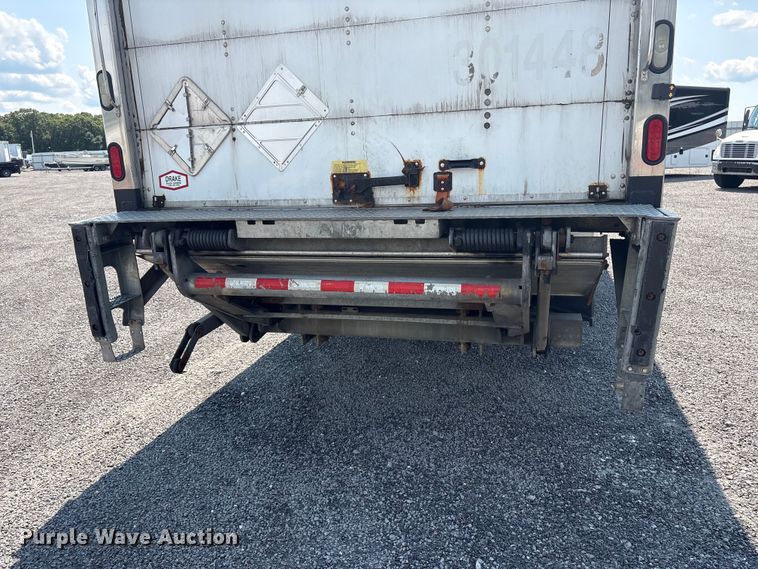 image for item YA3925 2020 Freightliner Business Class M2 box truck