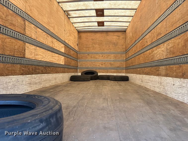 image for item YA3925 2020 Freightliner Business Class M2 box truck