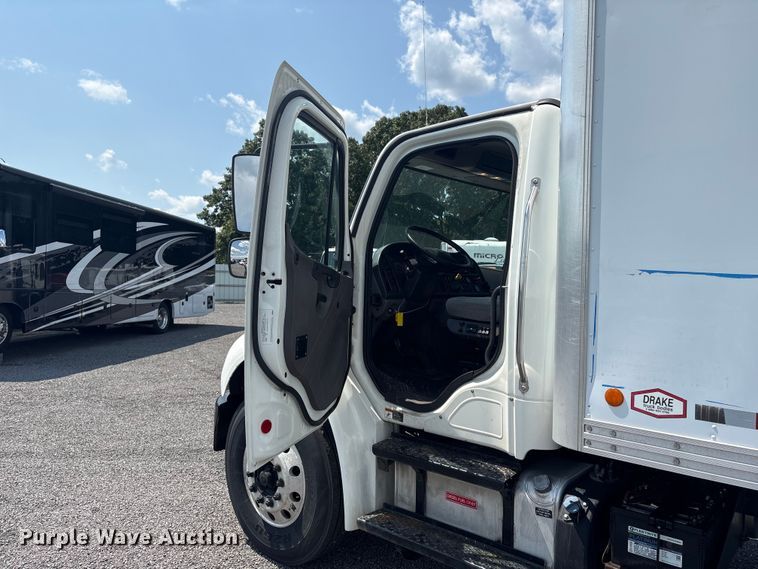 image for item YA3925 2020 Freightliner Business Class M2 box truck