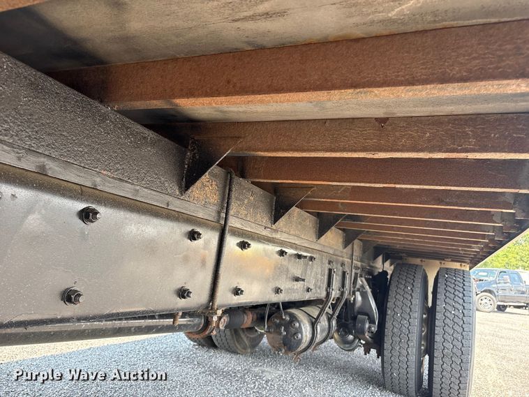 image for item YA3925 2020 Freightliner Business Class M2 box truck