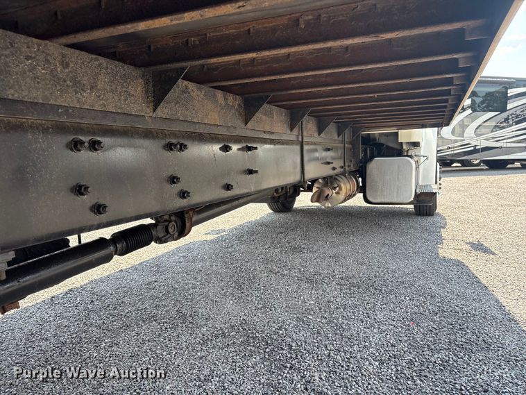image for item YA3925 2020 Freightliner Business Class M2 box truck