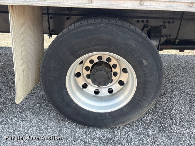 image for item YA3925 2020 Freightliner Business Class M2 box truck