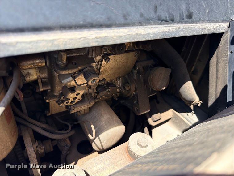 image for item YA4020 2021 Freightliner Cascadia 126 semi truck