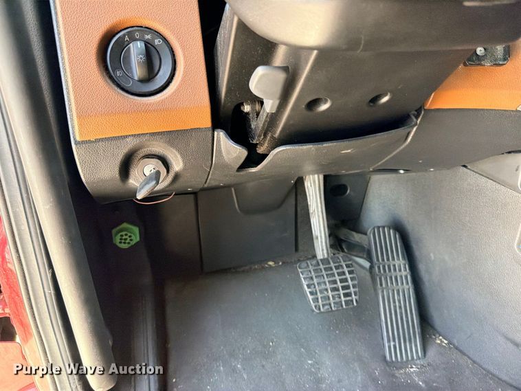 image for item YA4020 2021 Freightliner Cascadia 126 semi truck