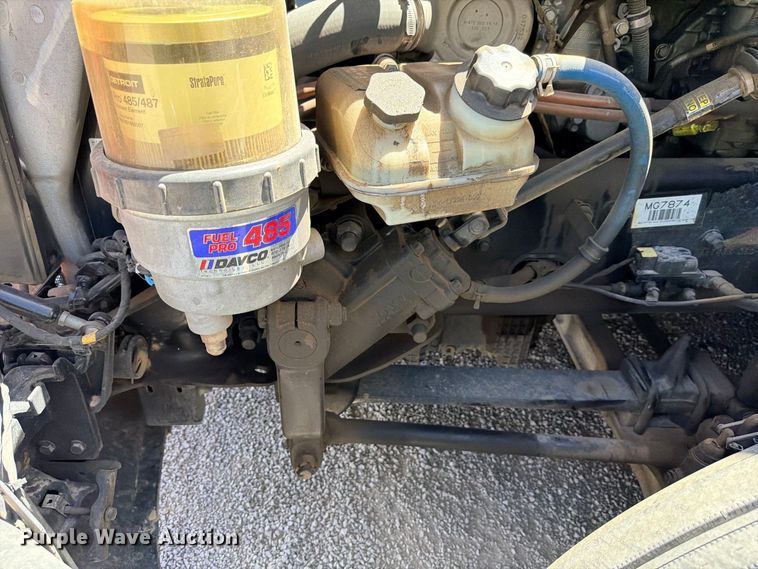 image for item YA4020 2021 Freightliner Cascadia 126 semi truck