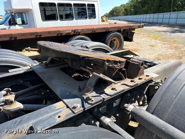 image for item YA4066 2018 Kenworth T880 semi truck