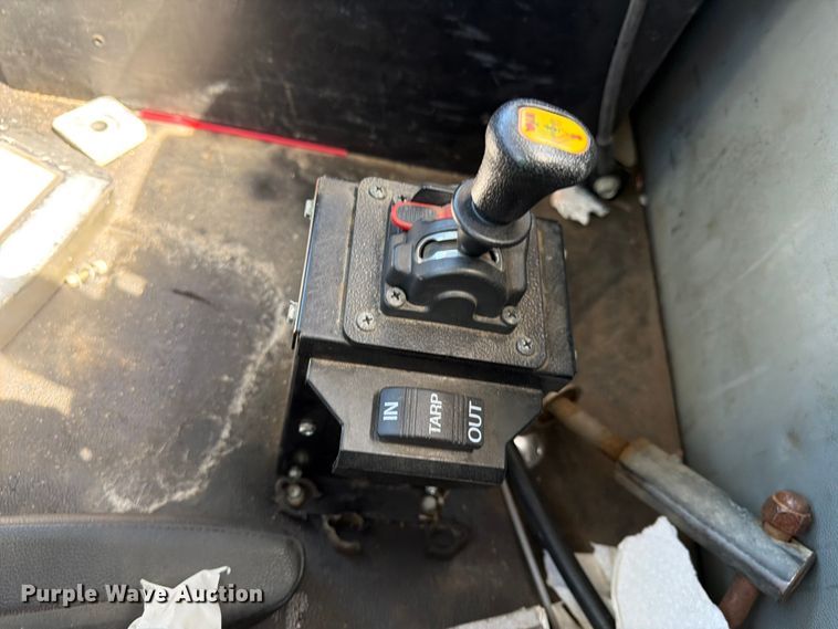 image for item YA4066 2018 Kenworth T880 semi truck