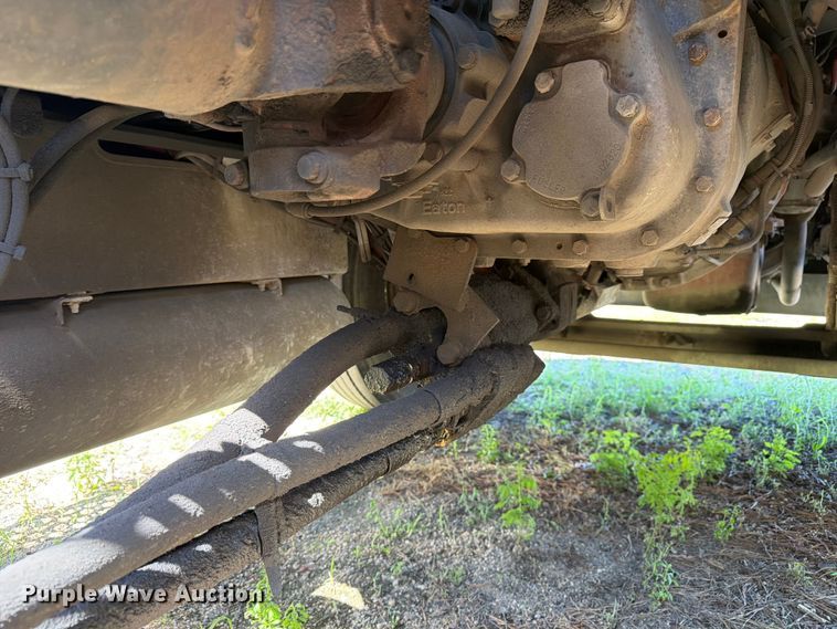 image for item YA4066 2018 Kenworth T880 semi truck