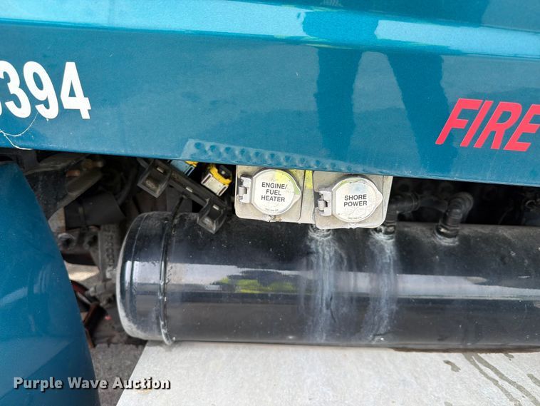 image for item YA4092 2017 Peterbilt 579 semi truck