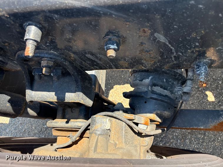 image for item YA4102 2019 Freightliner Cascadia 125 semi truck