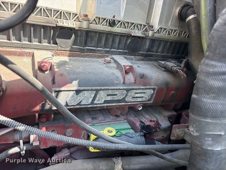 image for item YA4203 2016 Mack CXU613 semi truck