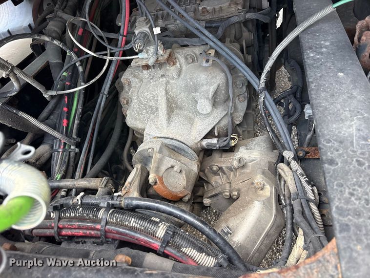 image for item YA4203 2016 Mack CXU613 semi truck