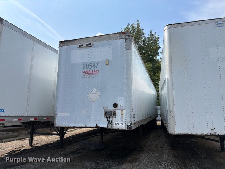 image for item YA4323 2004 Utility VS2DC dry van trailer