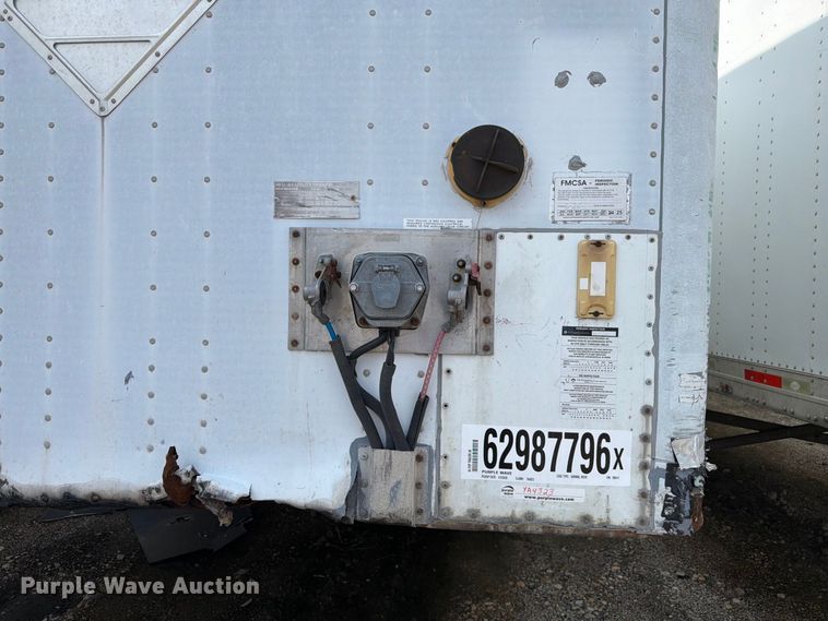 image for item YA4323 2004 Utility VS2DC dry van trailer