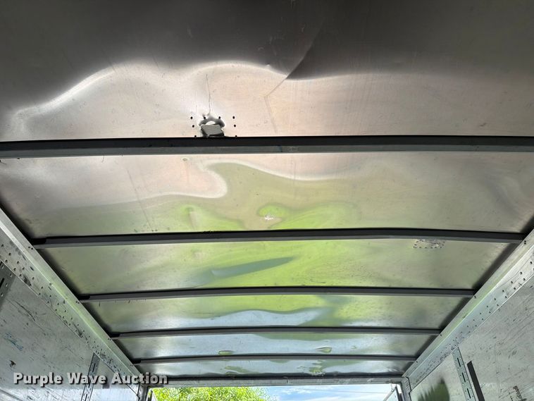 image for item YA4327 2012 Hyundai Translead VC2530152-J dry van trailer